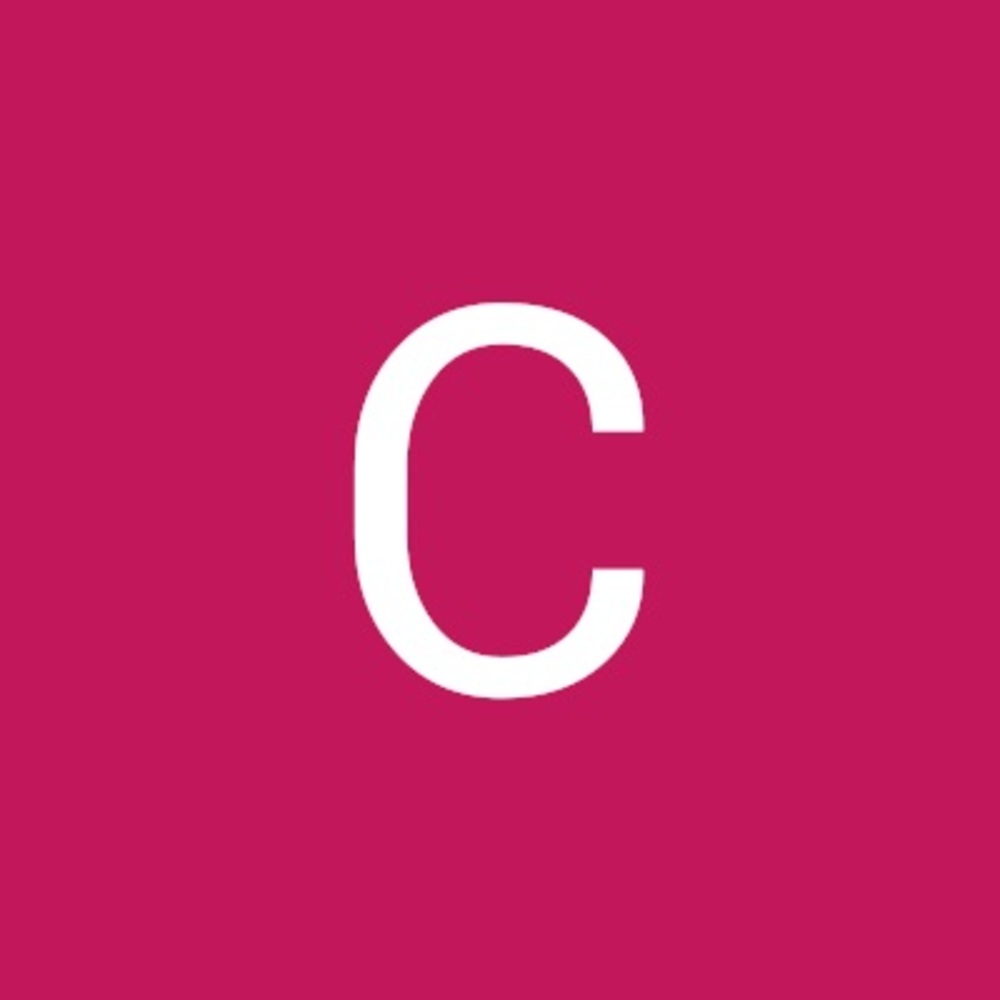 Meet your Posher, Caitlin